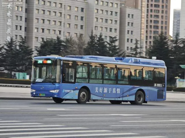 鲁B 08606F