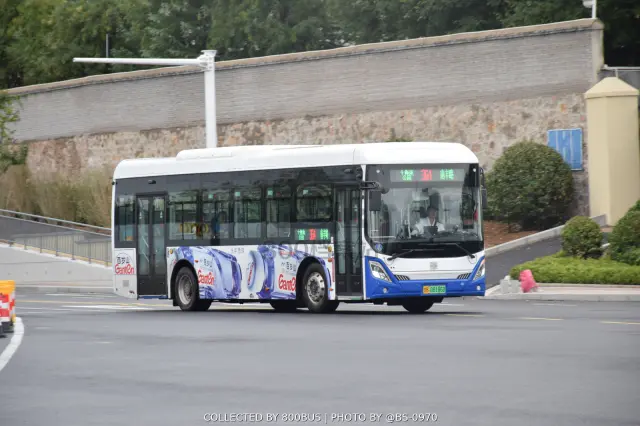 鲁B 08186D