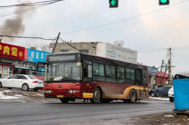 黑C 22352