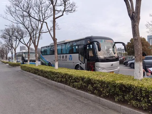 苏J18352