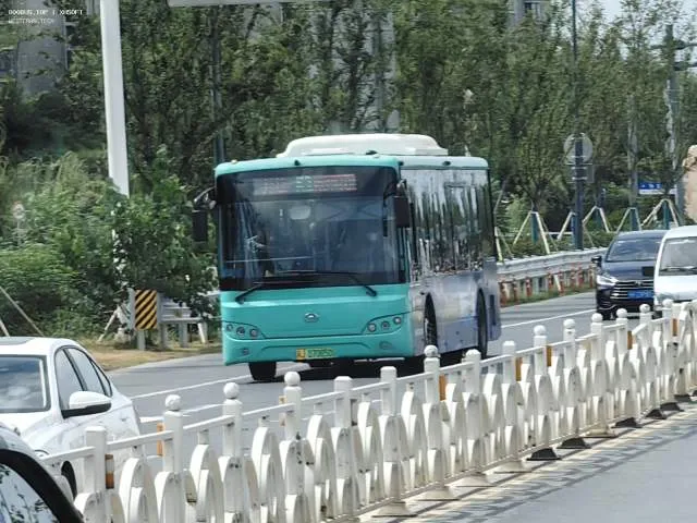 苏J07085D