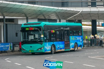 苏J 08758D