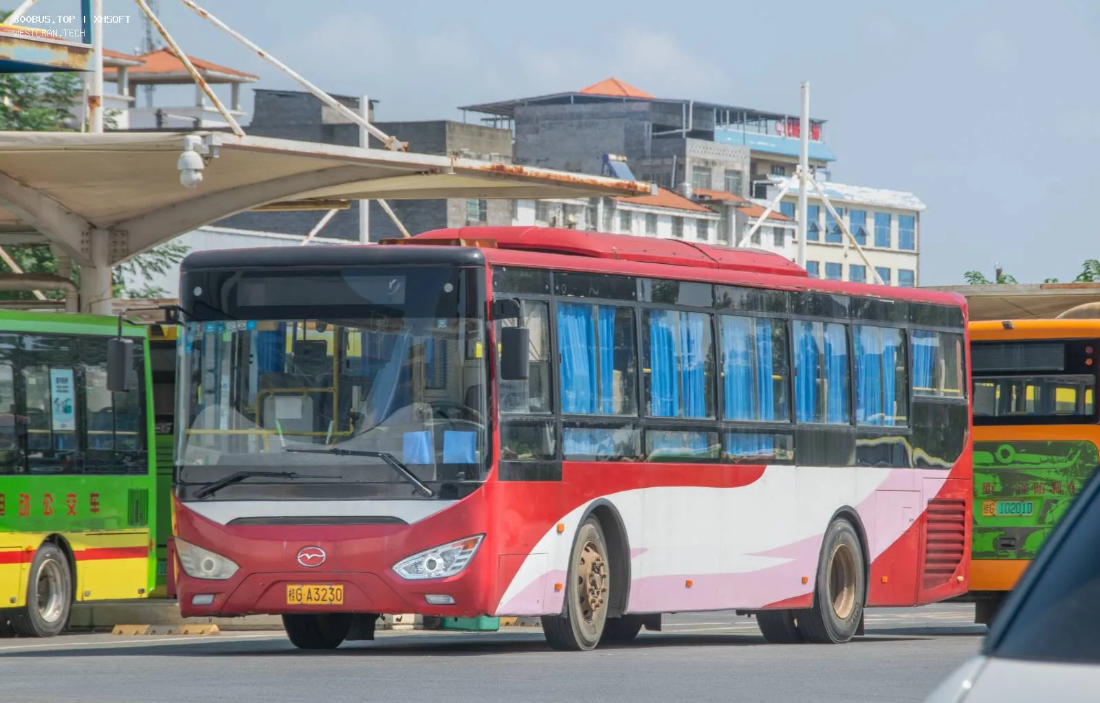 Bus Archive
