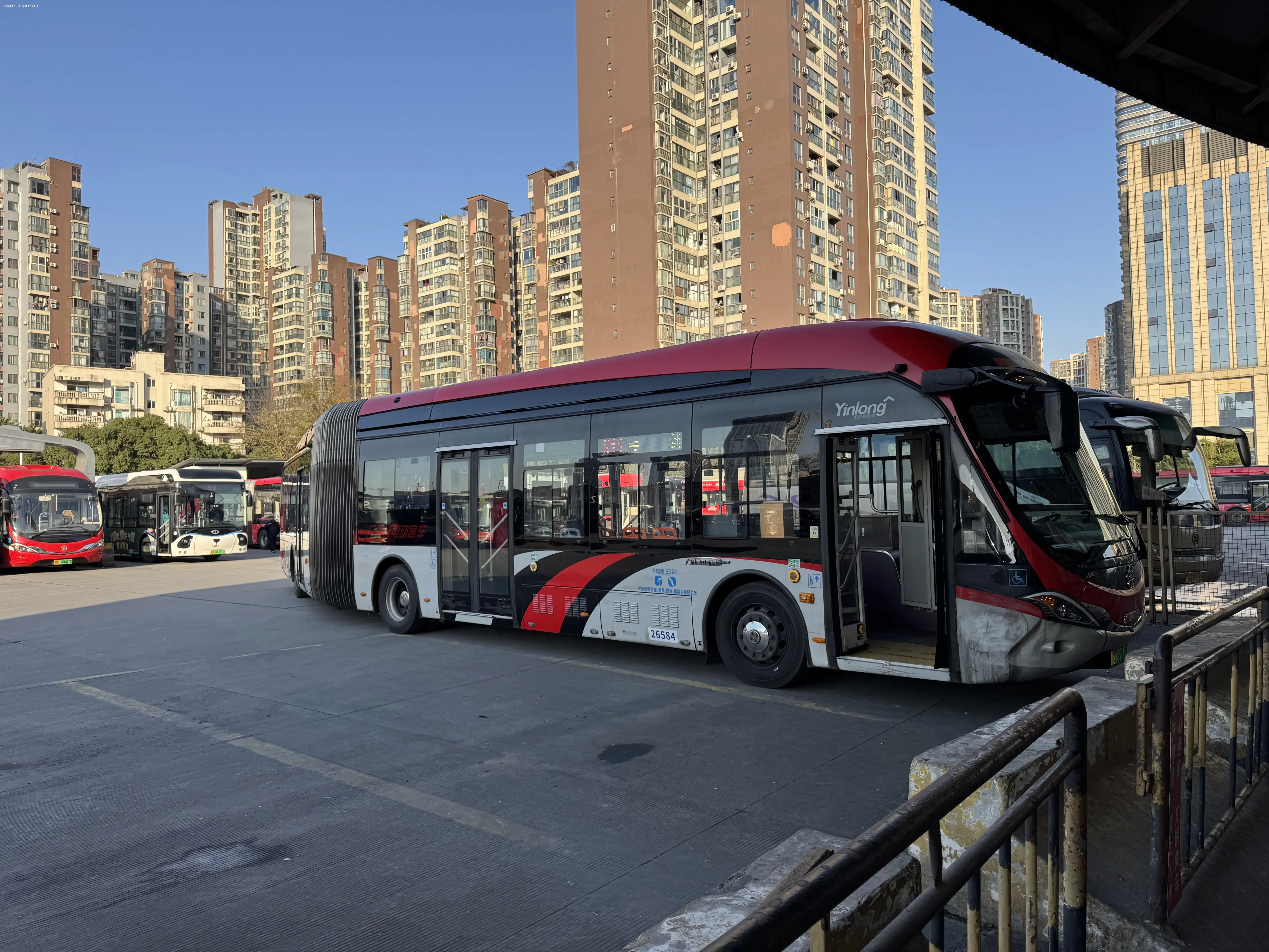 Bus Archive