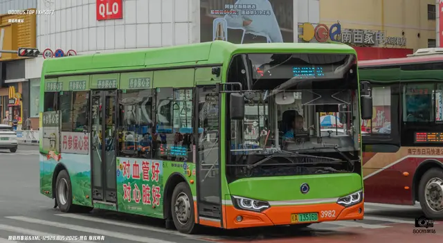 桂A 13516D