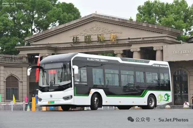 沪A75131D