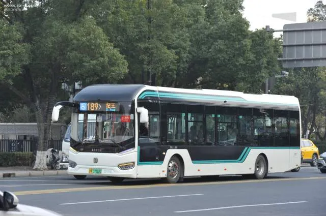 沪A37168D