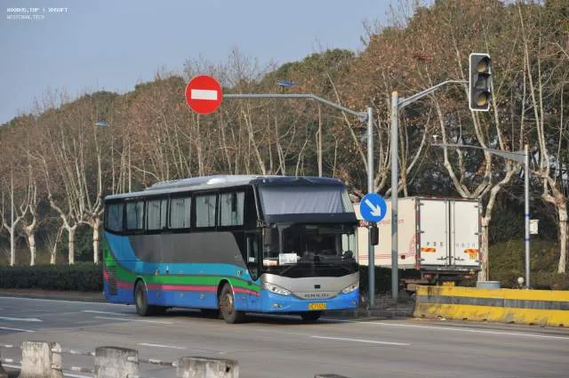 沪EF5530