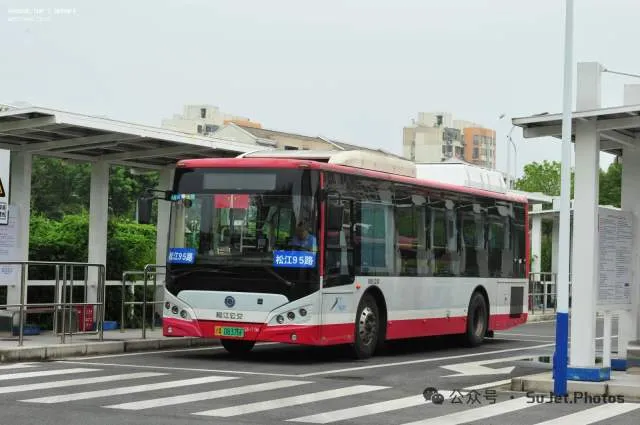 沪A08376F
