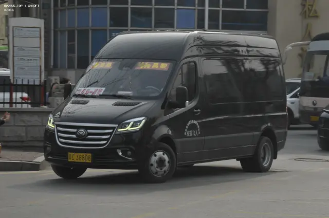 800BUS