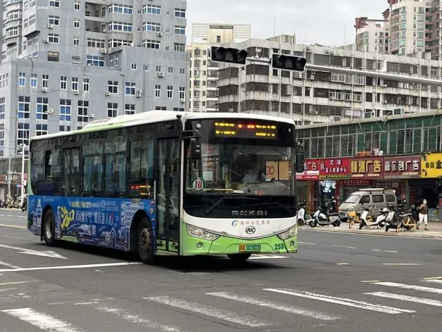 琼A 02302D