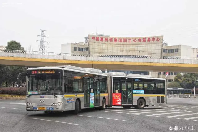 鄂E 1H599