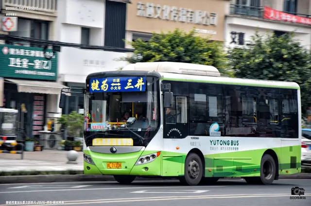 川L 71208