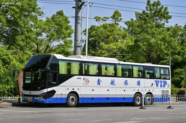 鲁Q 899UM